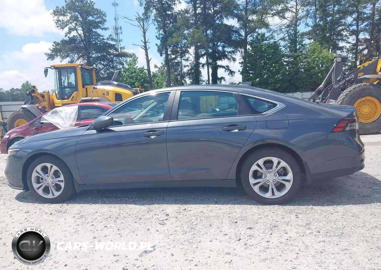 2025 Honda Accord Lx VIN:1HGCY1F28SA004901 - 14