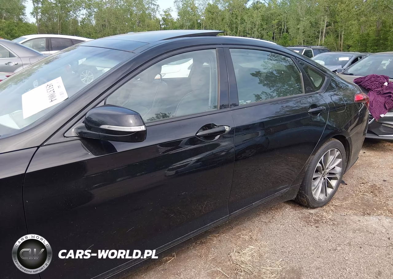 2015 Hyundai Genesis 3.8 VIN:KMHGN4JE0FU032848 - 14