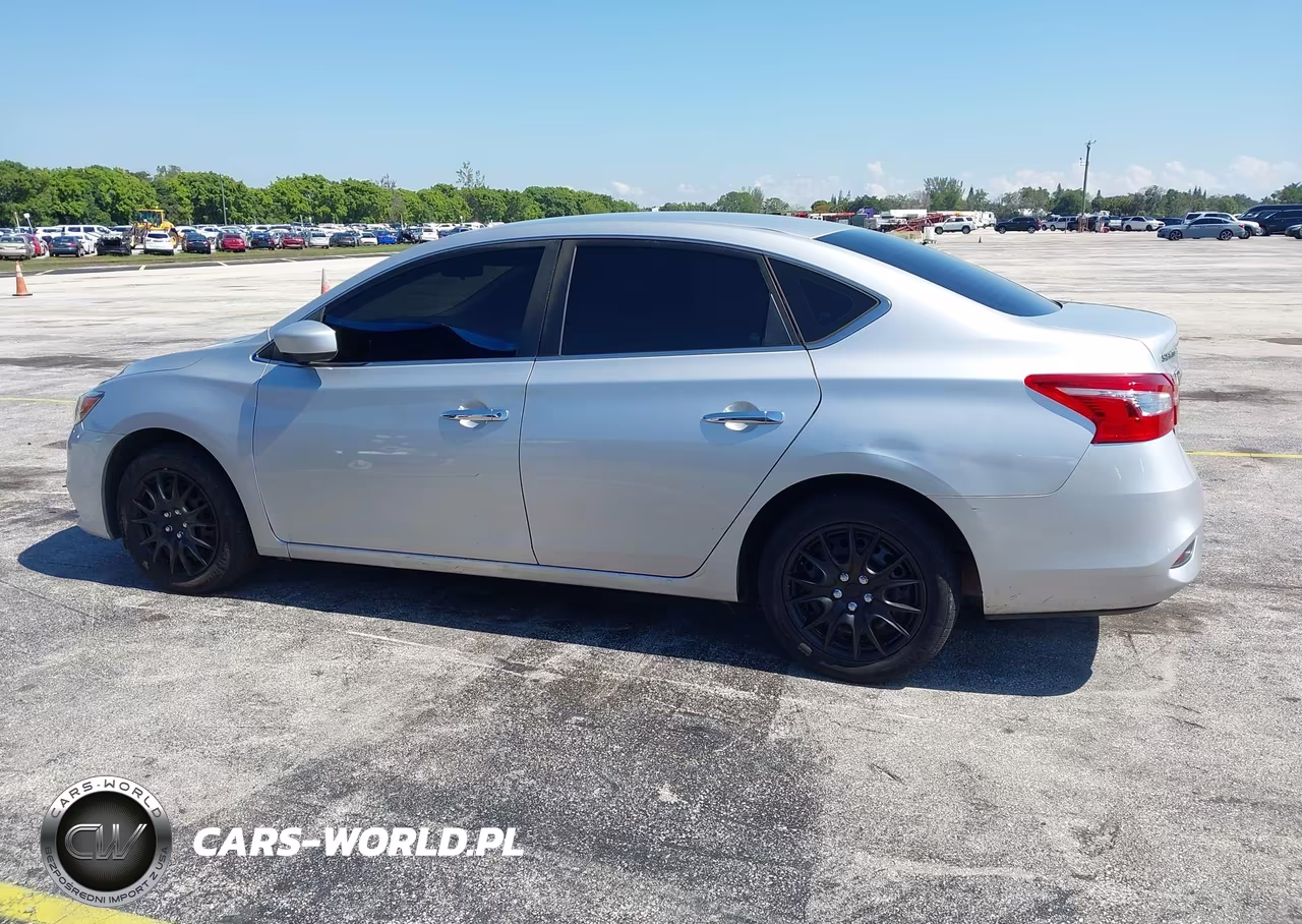 2019 Nissan Sentra S VIN:3N1AB7AP1KY226241 - 14