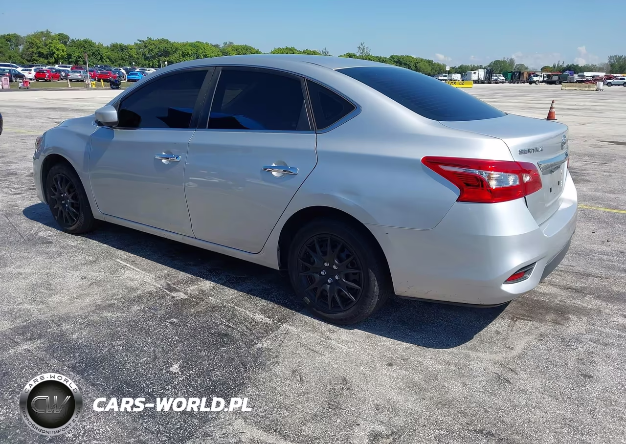 2019 Nissan Sentra S VIN:3N1AB7AP1KY226241 - 3