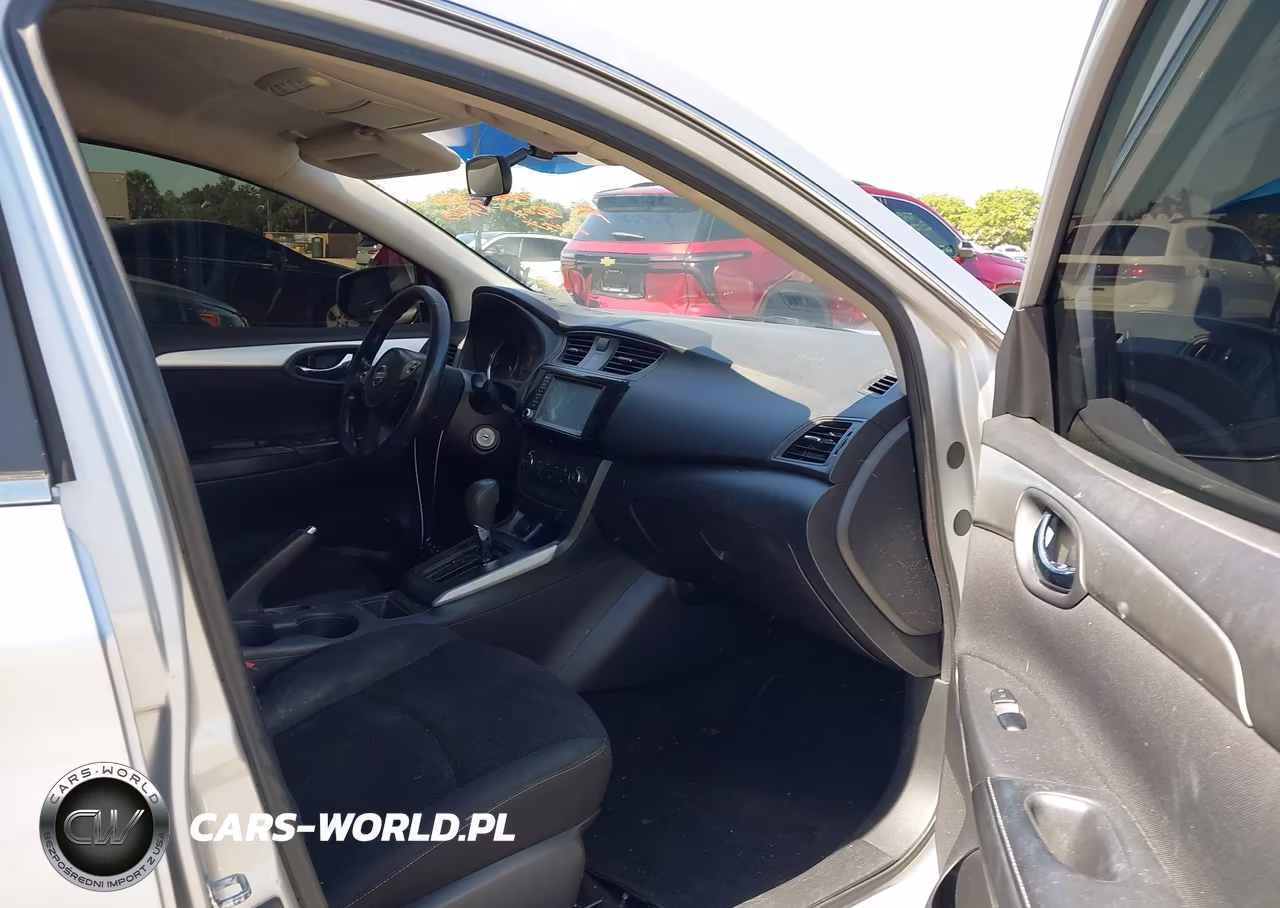 2019 Nissan Sentra S VIN:3N1AB7AP1KY226241 - 5