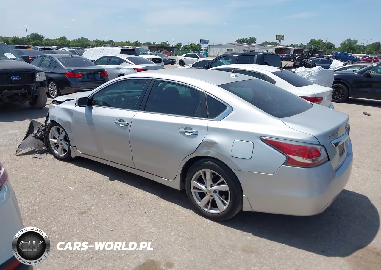 2015 Nissan Altima 2.5 Sv VIN:1N4AL3AP3FC158371 - 14