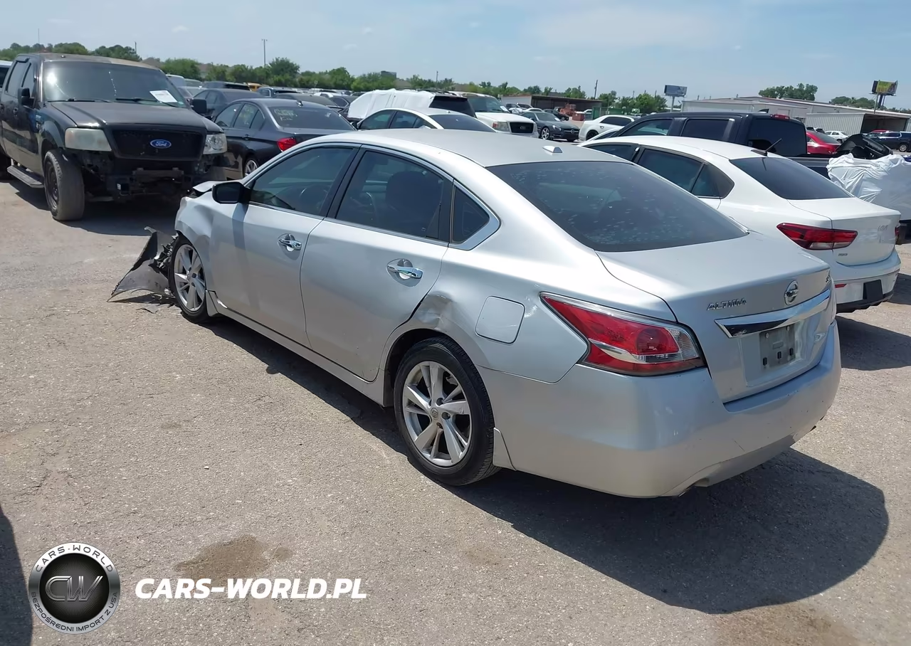 2015 Nissan Altima 2.5 Sv VIN:1N4AL3AP3FC158371 - 3