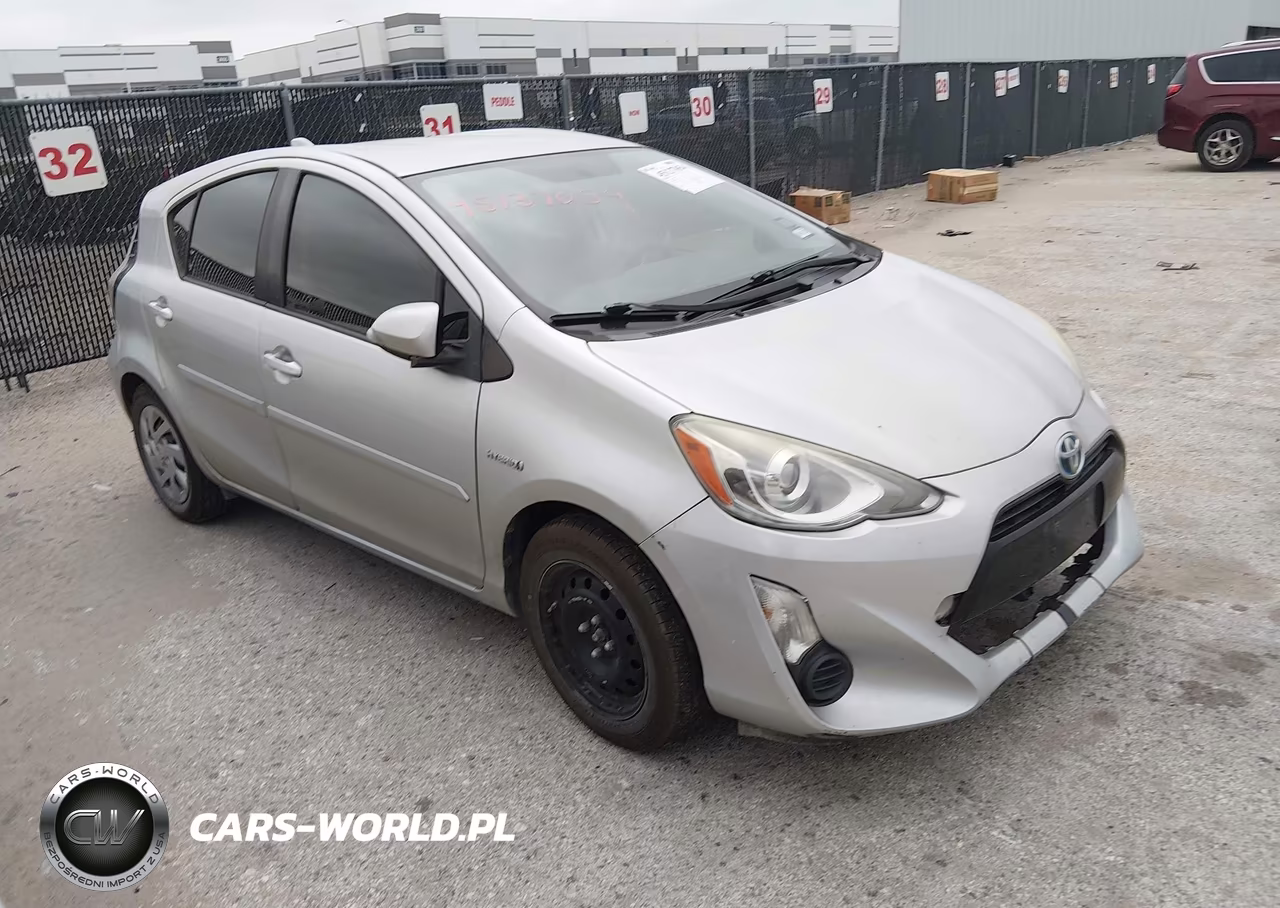 2015 Toyota Prius C Three