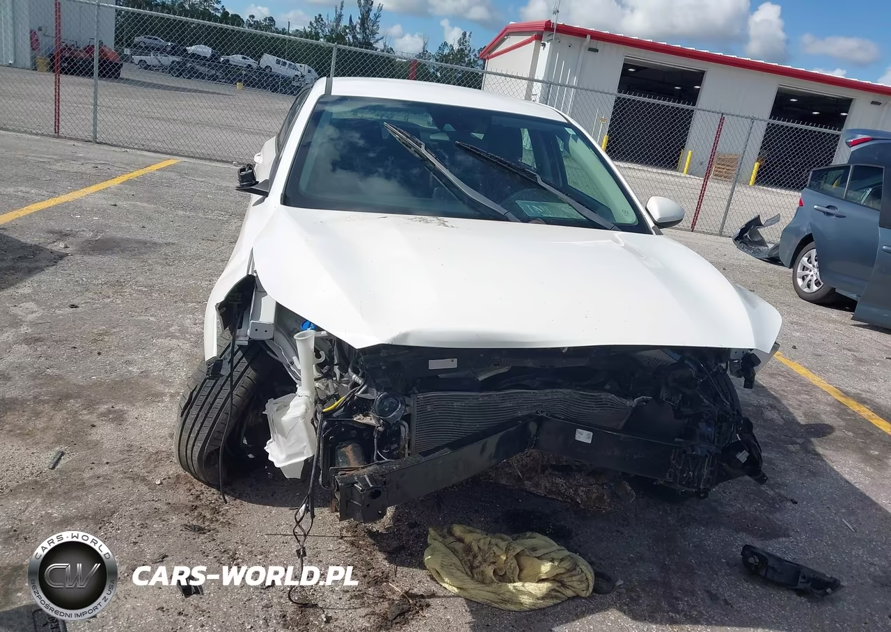 2020 Kia Forte Lxs VIN:3KPF24AD6LE164779 - 6