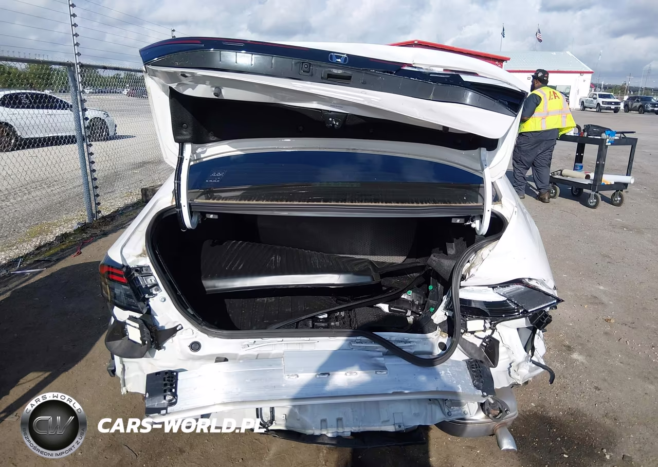 2025 Honda Accord Se VIN:1HGCY1F42SA015507 - 16