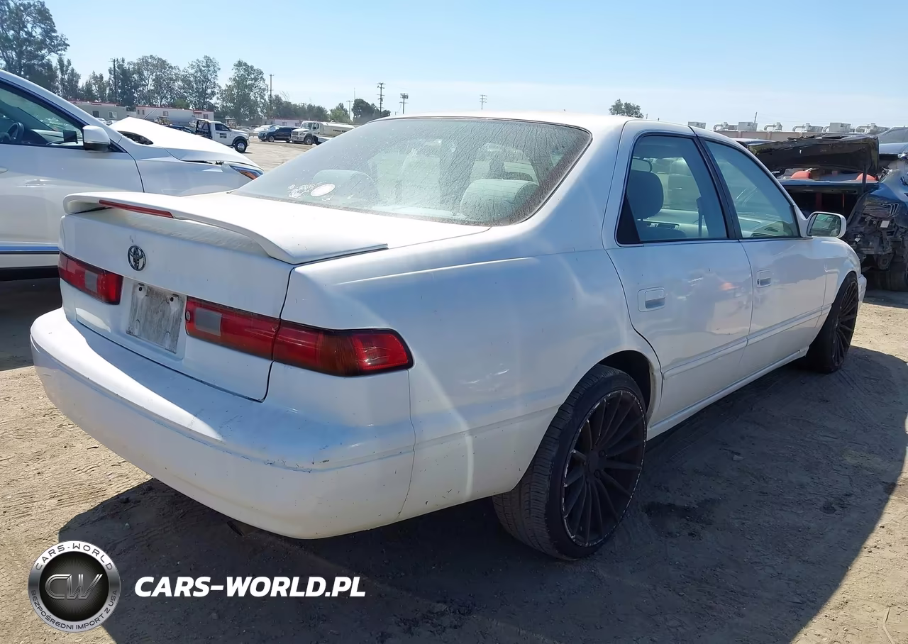 1997 Toyota Camry Le V6 VIN:JT2BF22K7V0037662 - 4