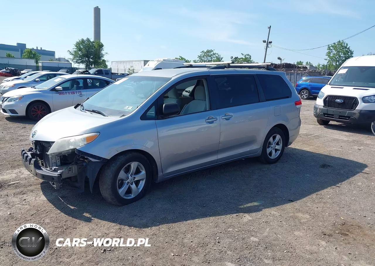 2012 TOYOTA SIENNA LE V6 8 PASSENGER VIN:5TDKK3DC7CS224439 - 2
