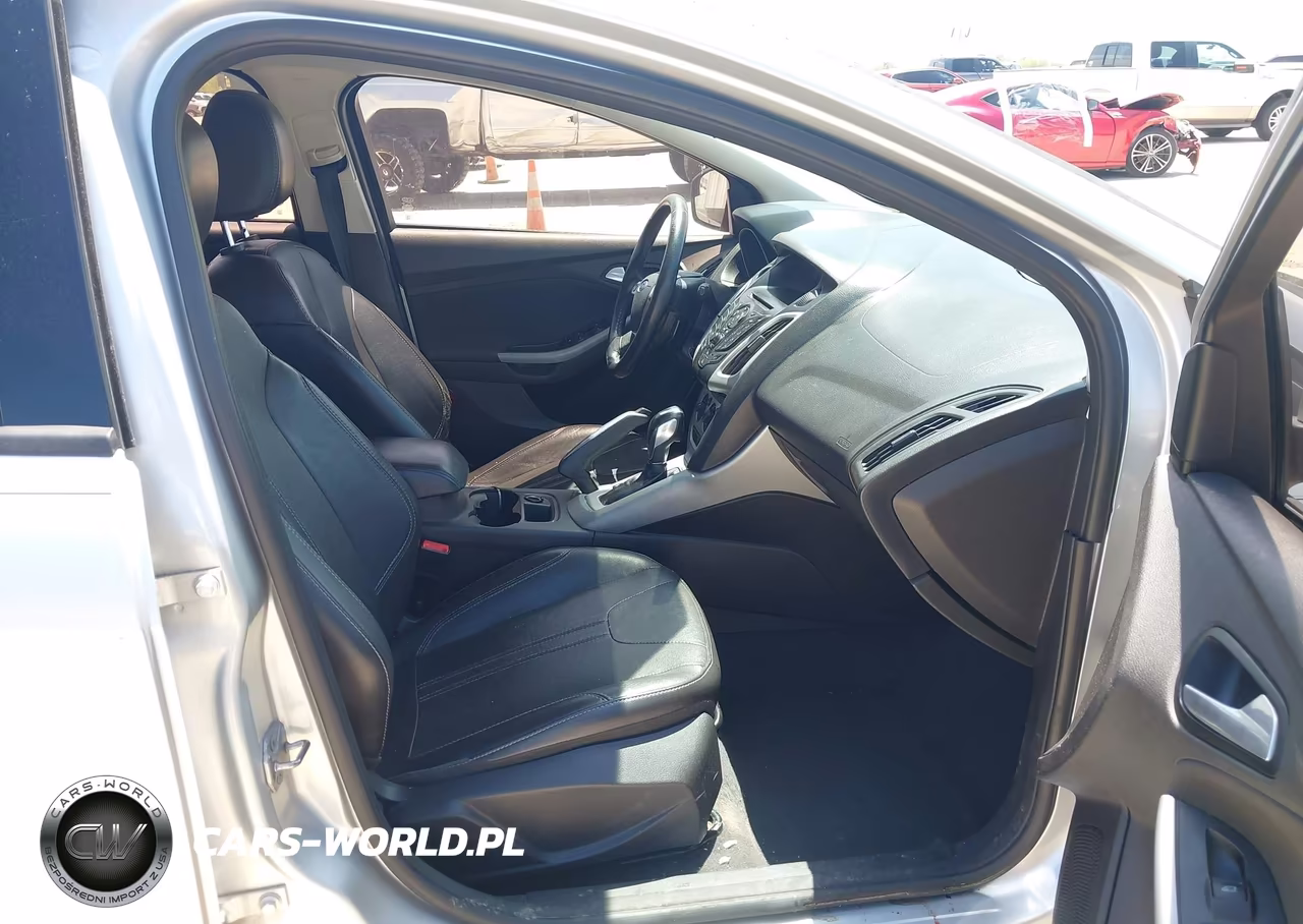2013 Ford Focus Se VIN:1FADP3K21DL344508 - 5