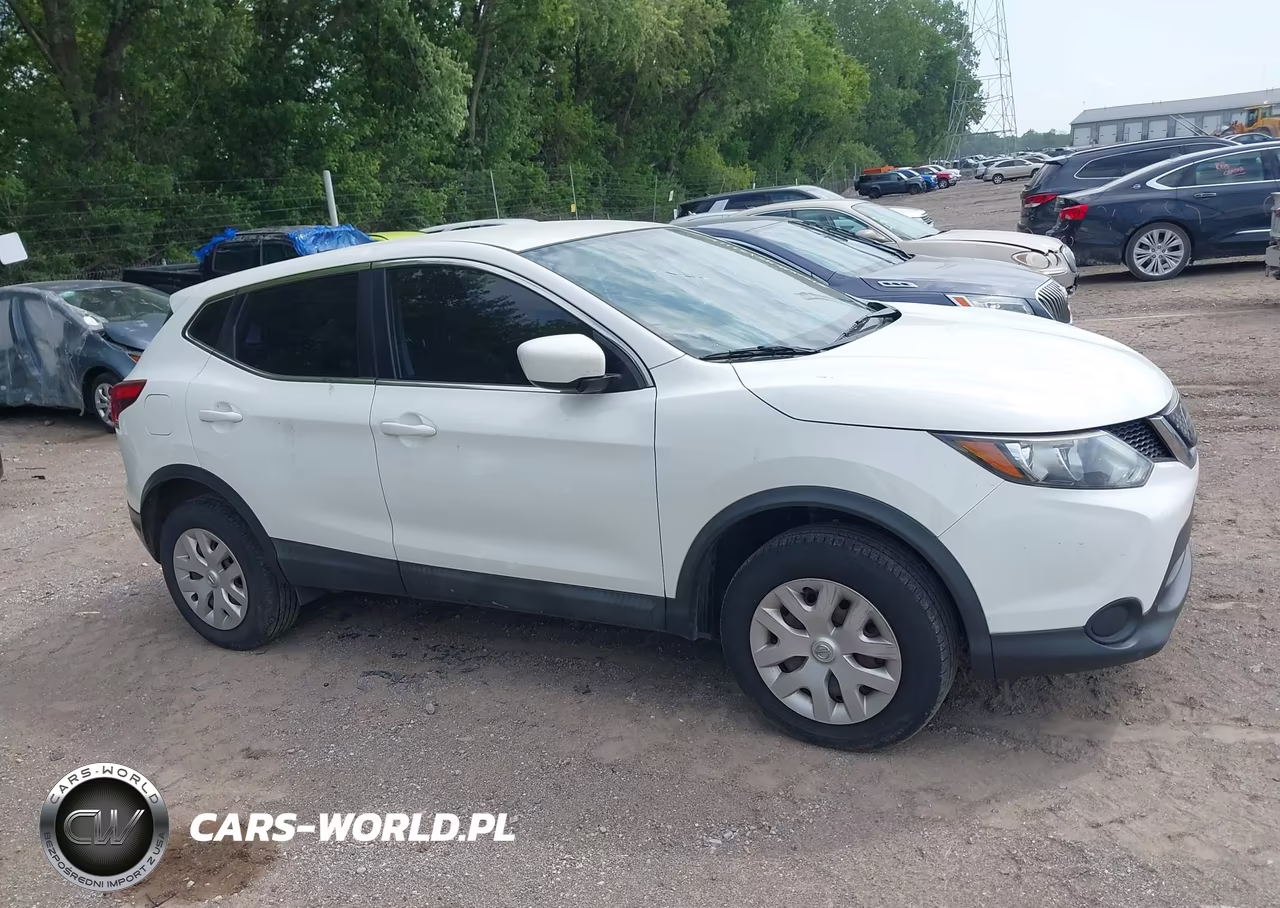 2018 Nissan Rogue Sport S VIN:JN1BJ1CP9JW155121 - 13