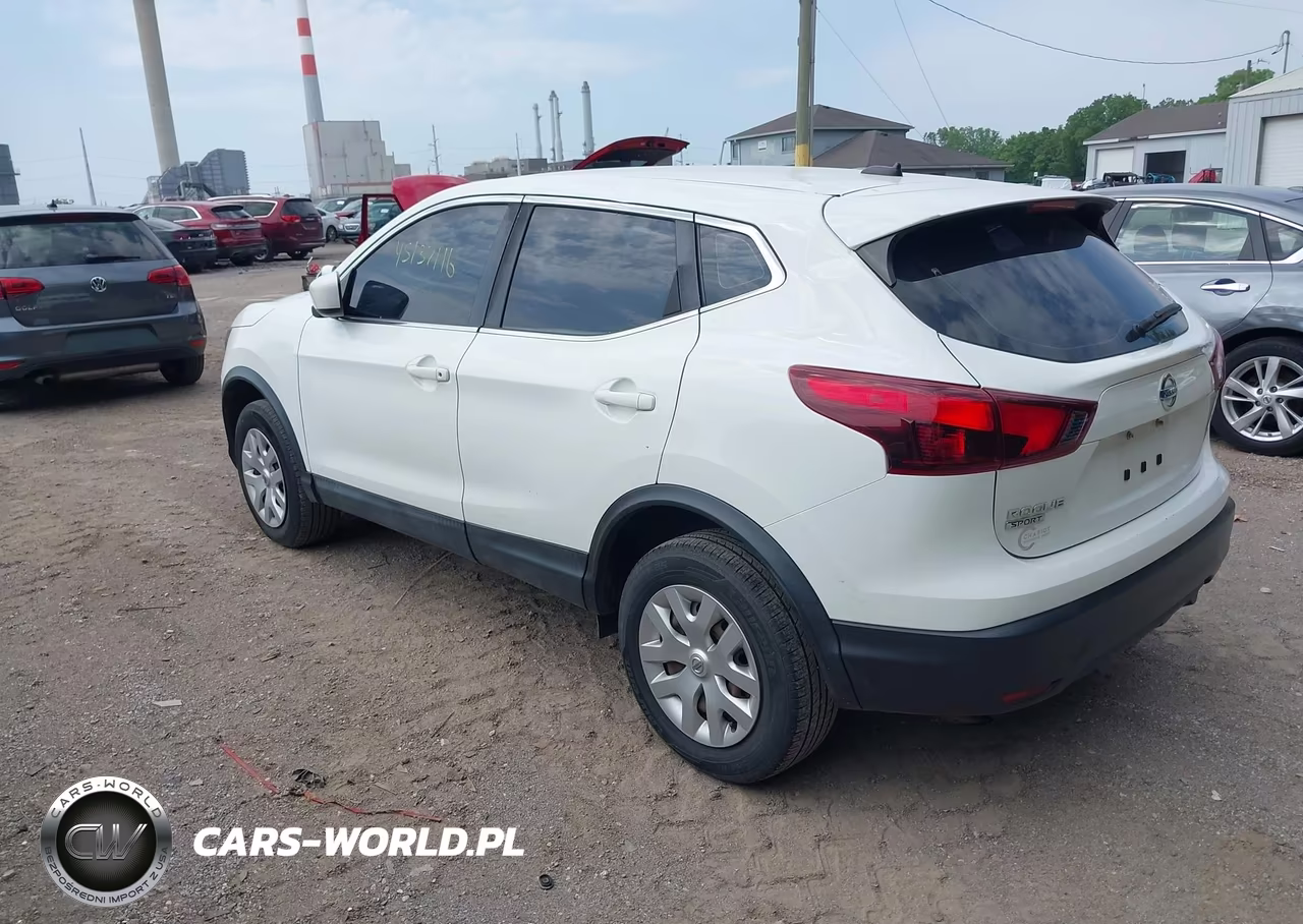 2018 Nissan Rogue Sport S VIN:JN1BJ1CP9JW155121 - 3