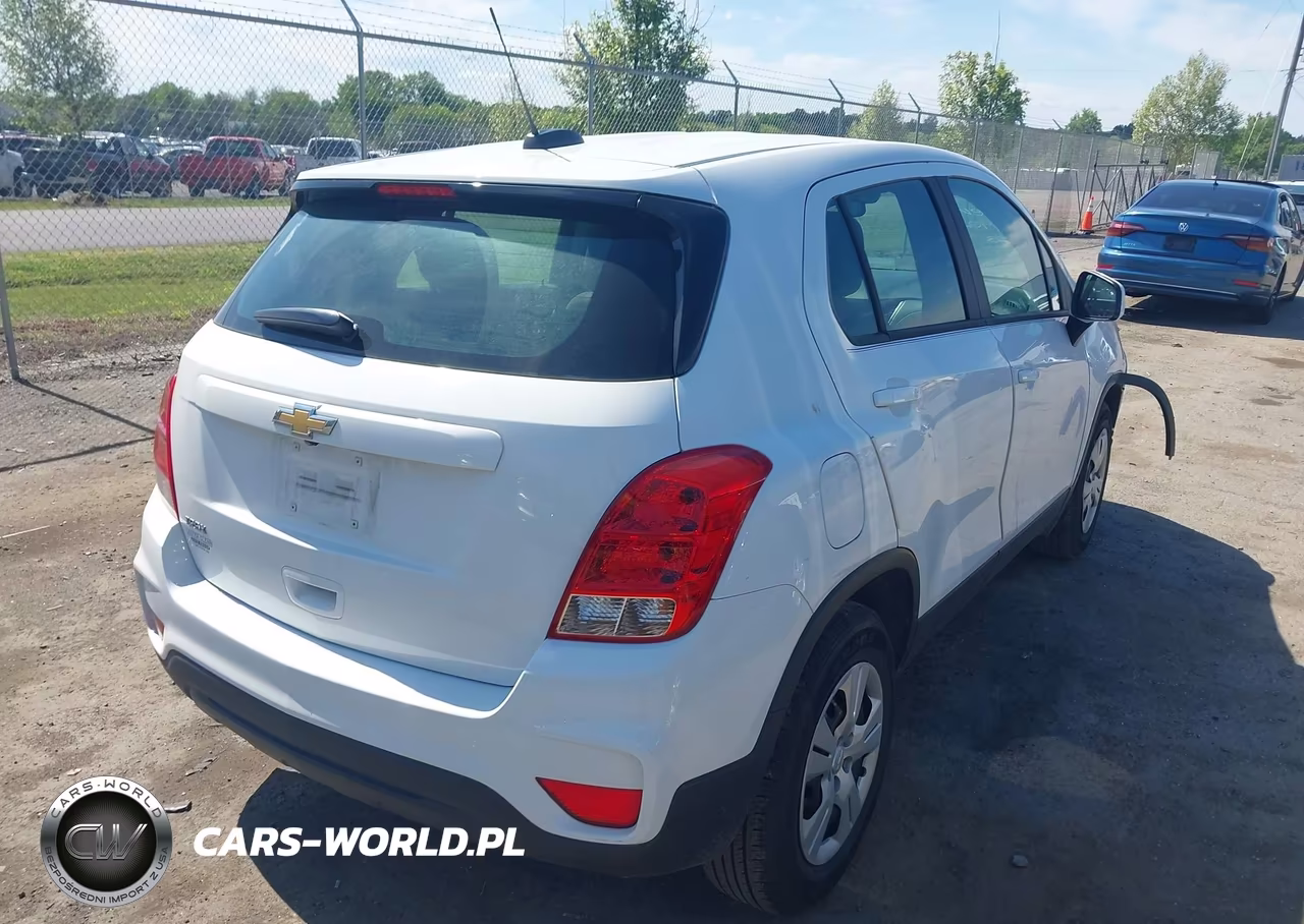 2017 Chevrolet Trax Ls VIN:KL7CJKSB8HB223033 - 4