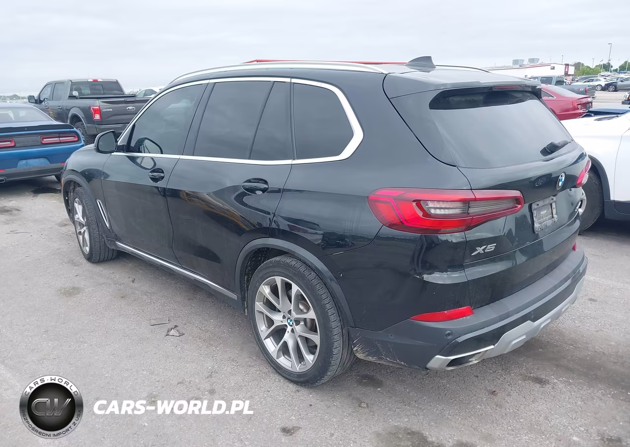2019 BMW X5 xDrive40I VIN:5UXCR6C54KLL11797 - 3