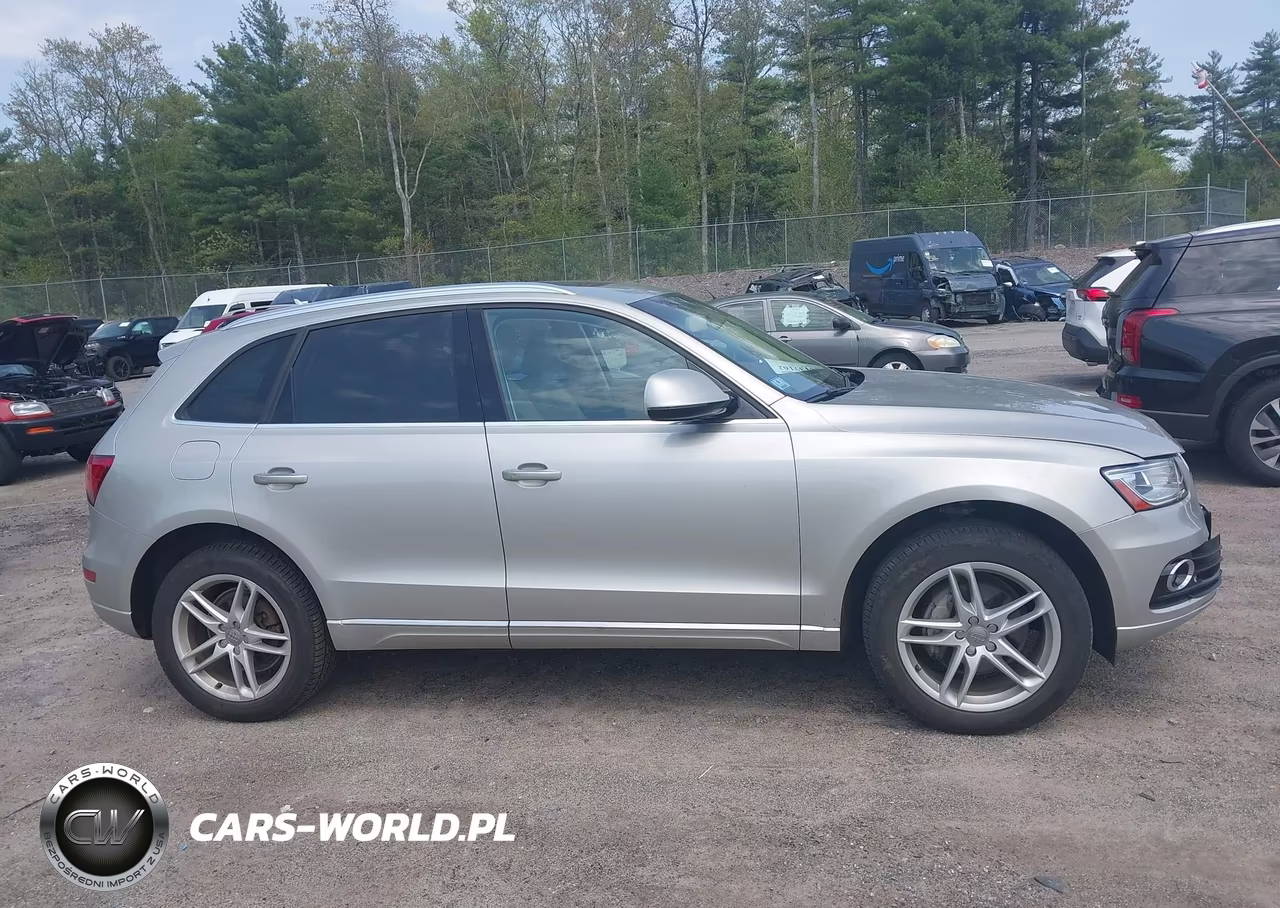 2017 Audi Q5 2.0T Premium VIN:WA1L2AFPXHA020287 - 13