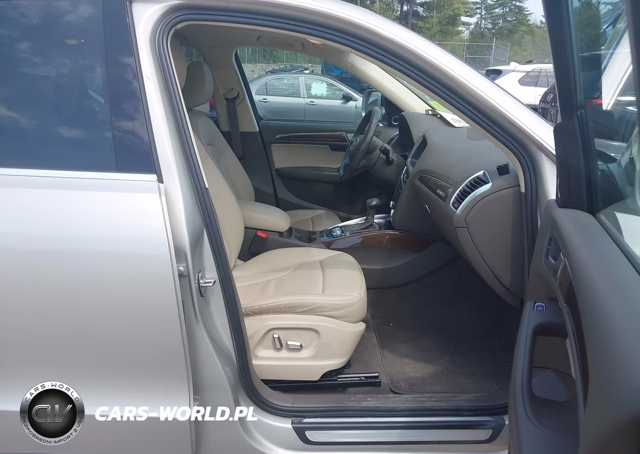 2017 Audi Q5 2.0T Premium VIN:WA1L2AFPXHA020287 - 5