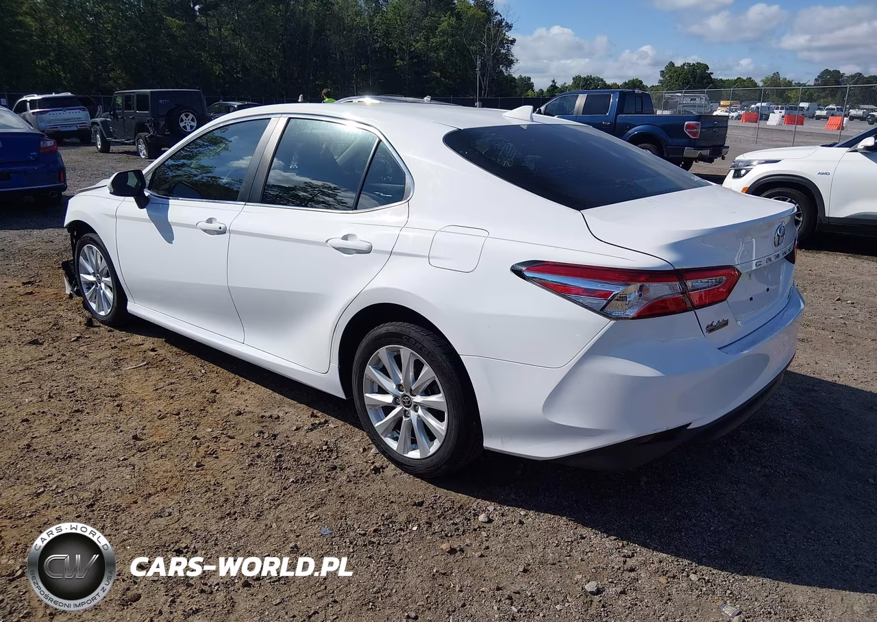 2020 Toyota Camry Le Awd VIN:4T1C11BK1LU003979 - 3