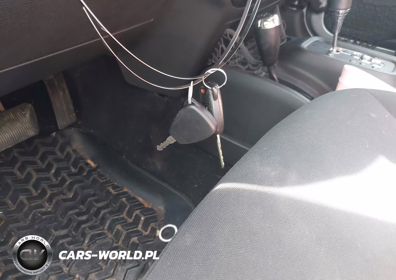 2015 Jeep Wrangler Unlimited Sport VIN:1C4BJWDG6FL761736 - 11
