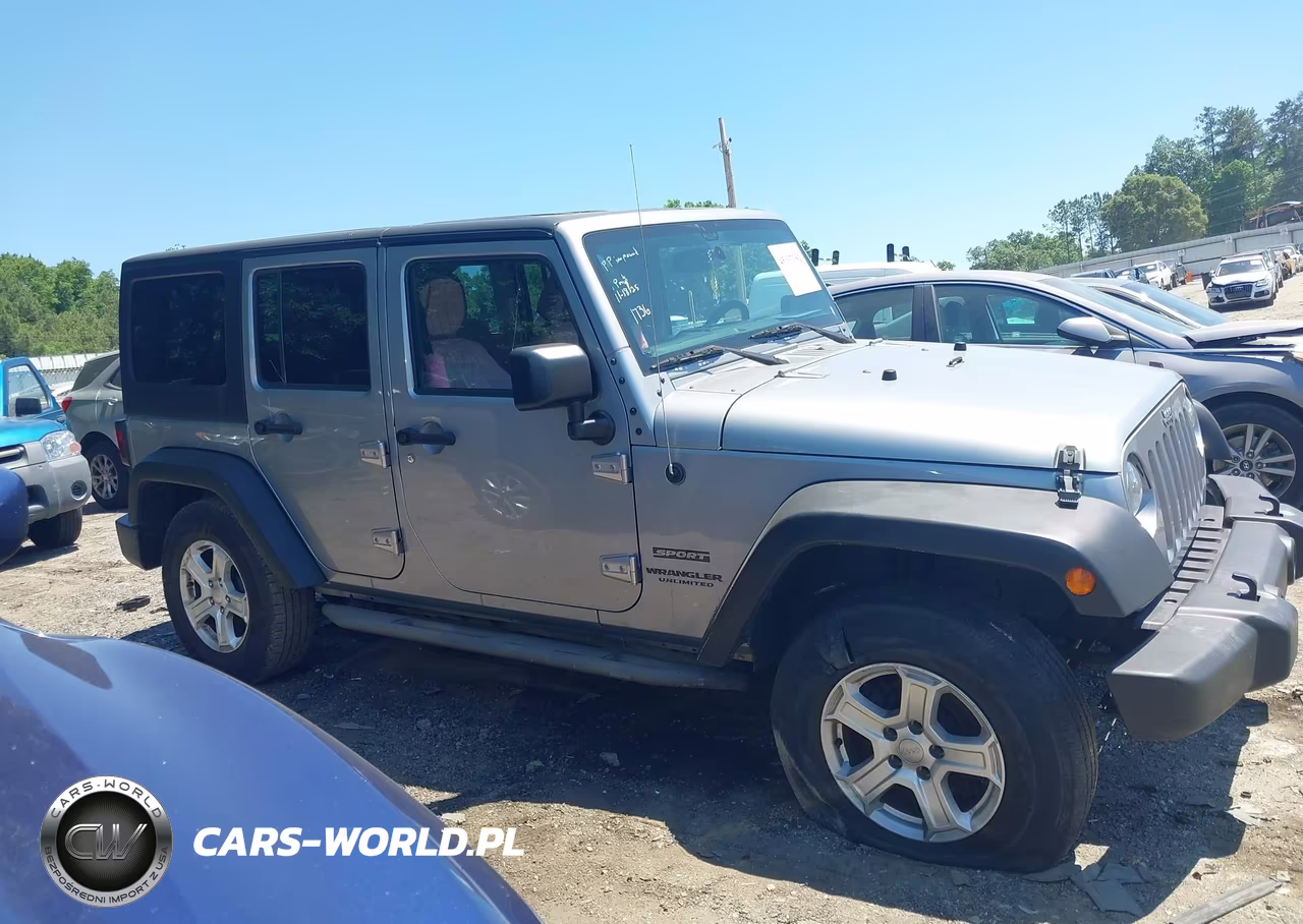 2015 Jeep Wrangler Unlimited Sport VIN:1C4BJWDG6FL761736 - 13