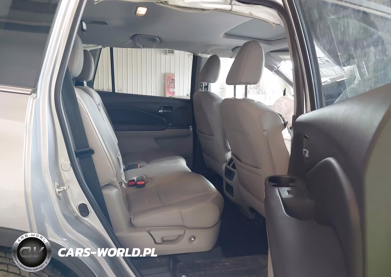 2018 Honda Pilot Ex-L VIN:5FNYF6H50JB014410 - 8