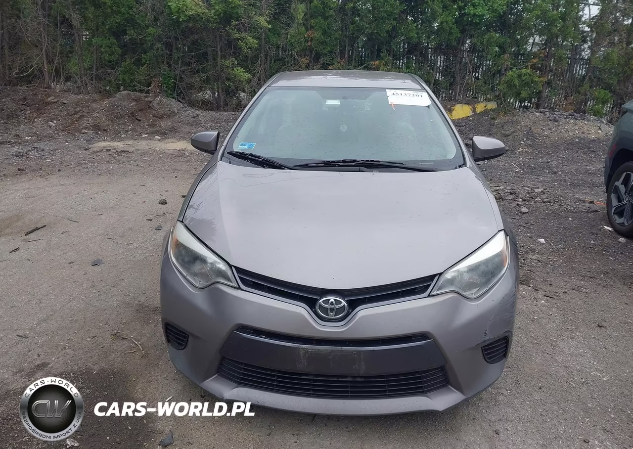 2015 Toyota Corolla Le VIN:2T1BURHE3FC466313 - 12