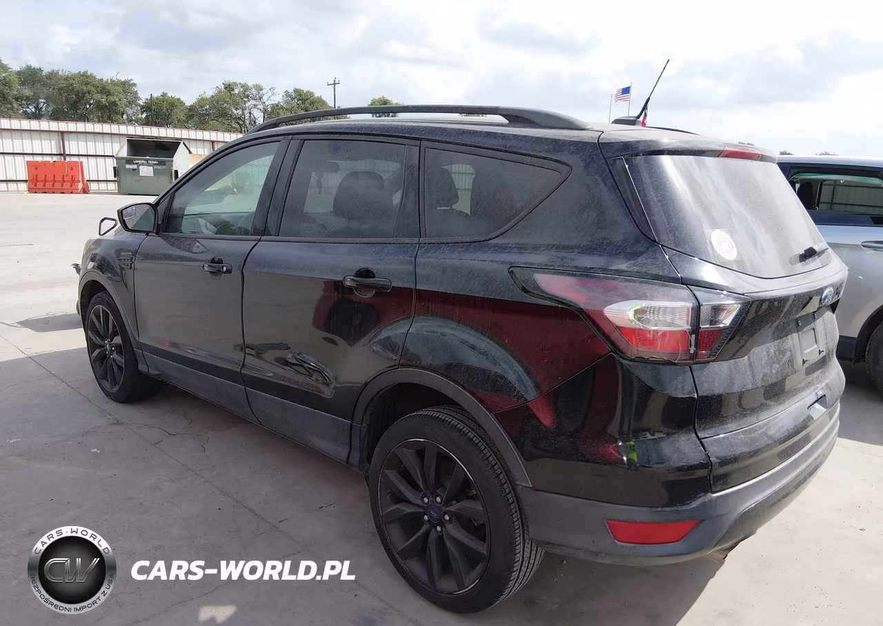 2017 Ford Escape Se VIN:1FMCU0GD0HUC88130 - 3