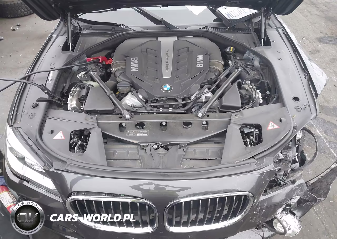 2015 BMW 750I VIN:WBAYA8C57FGK19704 - 10