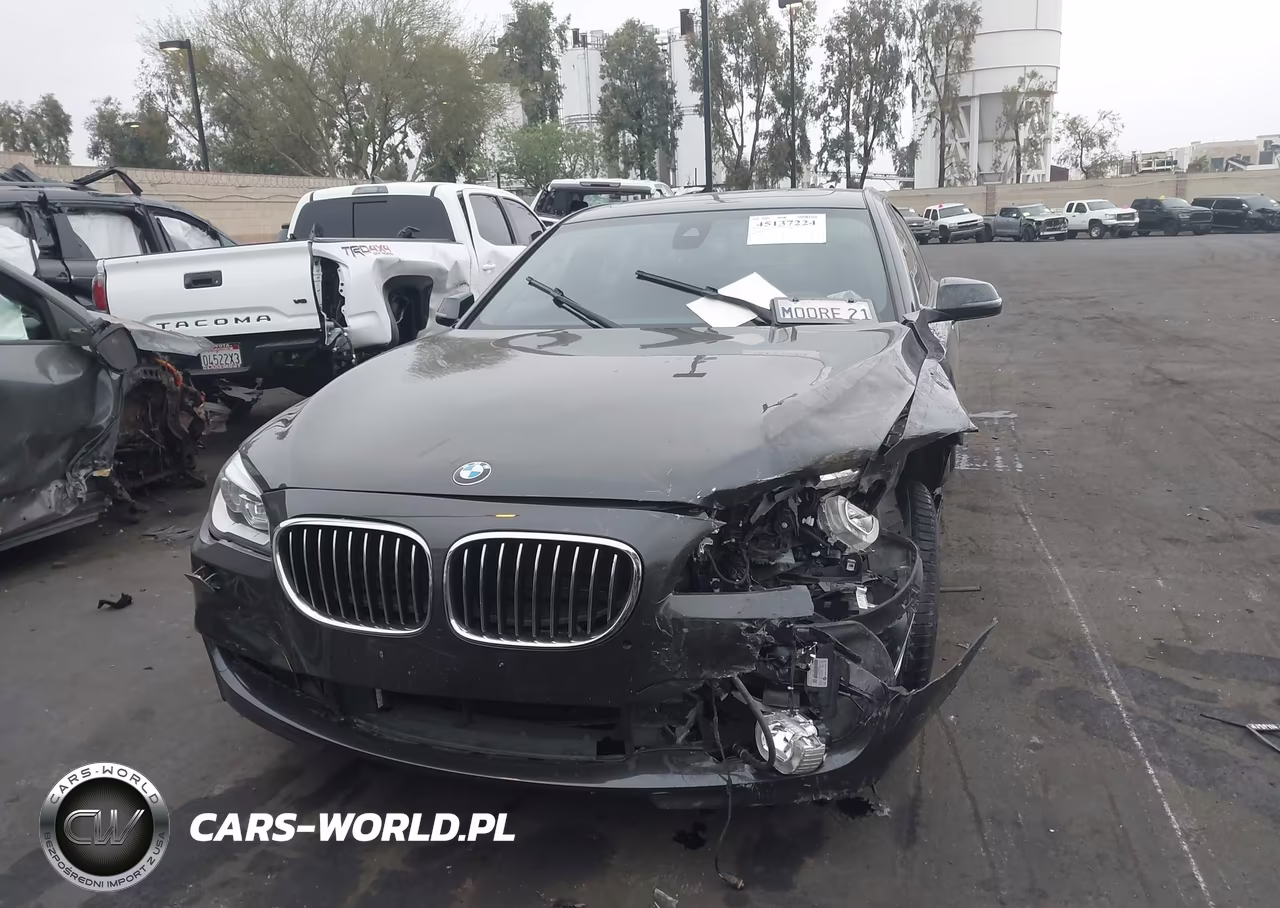 2015 BMW 750I VIN:WBAYA8C57FGK19704 - 13