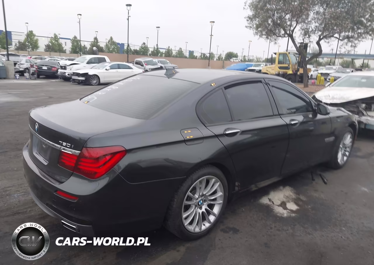 2015 BMW 750I VIN:WBAYA8C57FGK19704 - 14