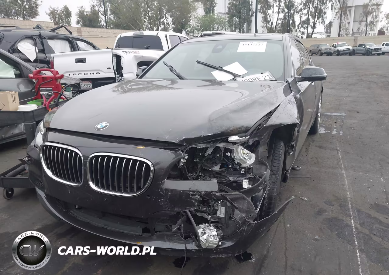 2015 BMW 750I VIN:WBAYA8C57FGK19704 - 18