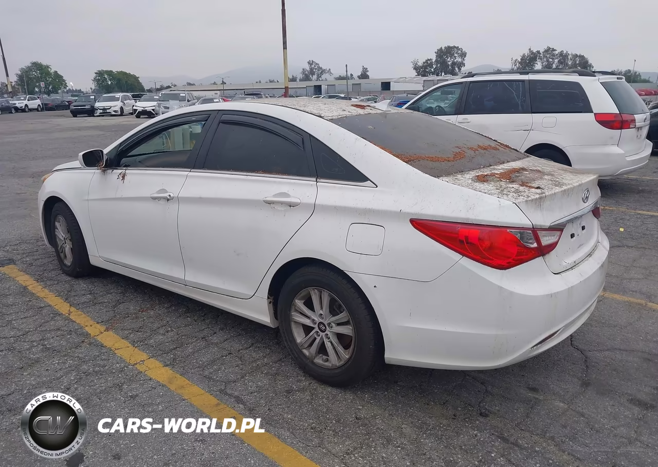 2012 Hyundai Sonata Gls VIN:5NPEB4AC6CH375401 - 3