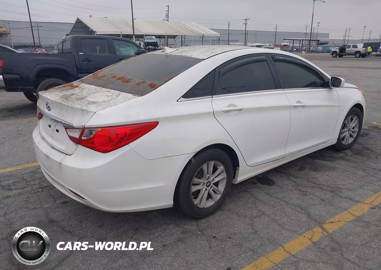 2012 Hyundai Sonata Gls VIN:5NPEB4AC6CH375401 - 4