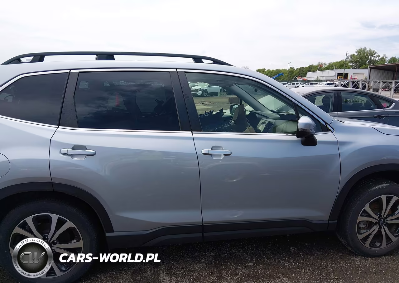 2023 Subaru Forester Limited VIN:JF2SKAPC9PH430082 - 14
