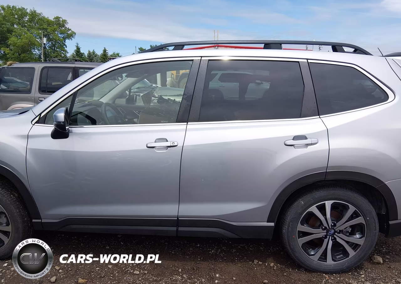 2023 Subaru Forester Limited VIN:JF2SKAPC9PH430082 - 15