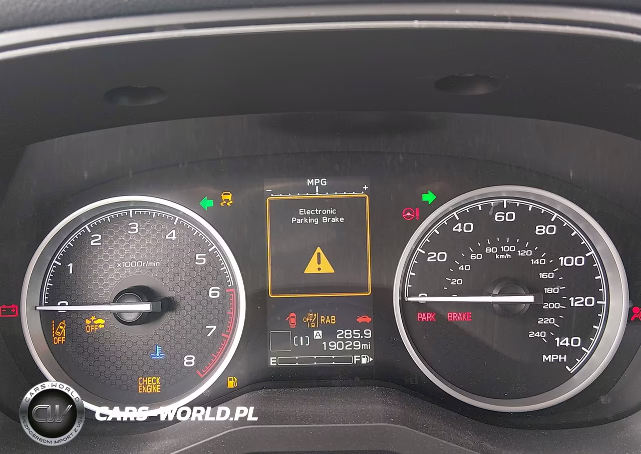 2023 Subaru Forester Limited VIN:JF2SKAPC9PH430082 - 7