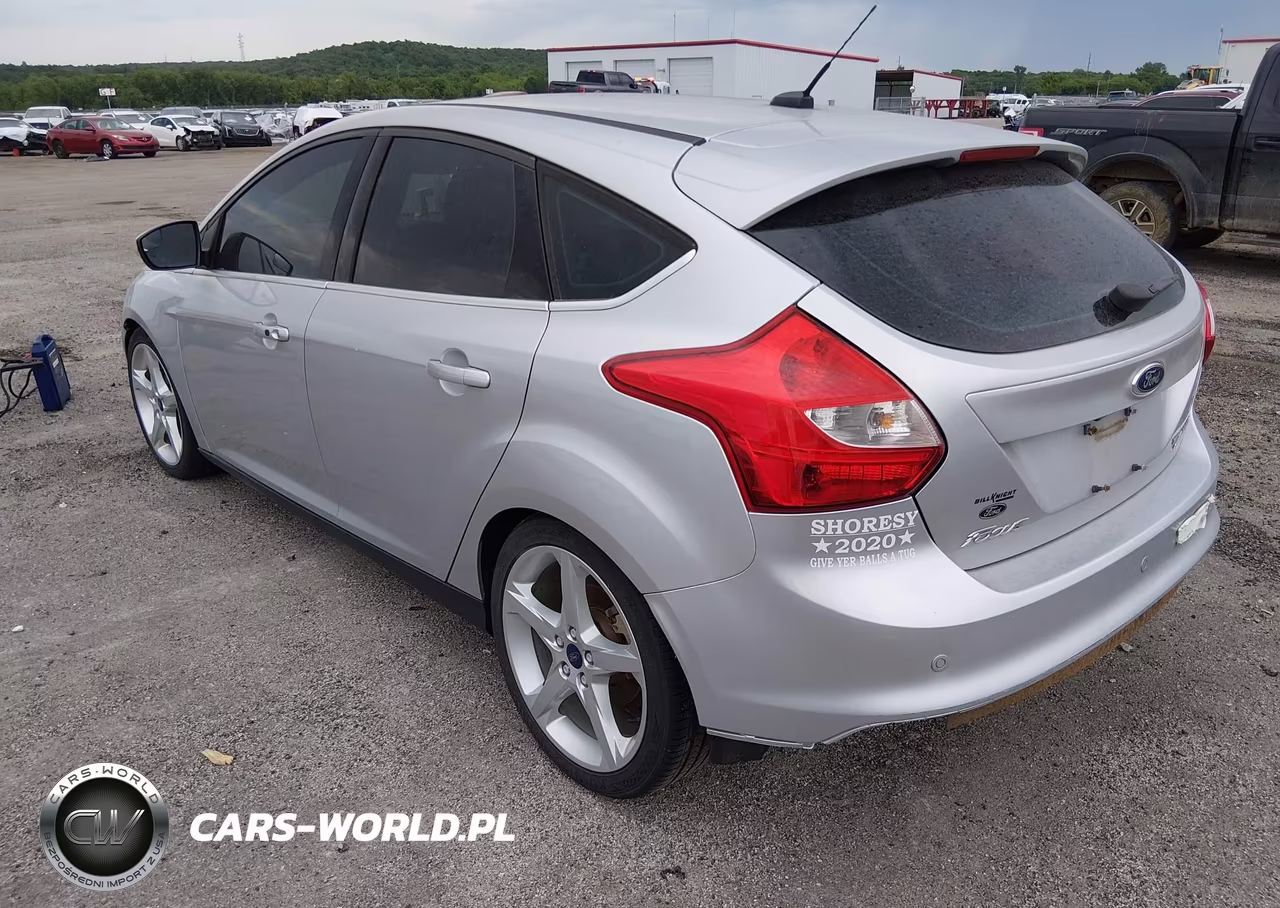 2014 Ford Focus Titanium VIN:1FADP3N29EL208429 - 3