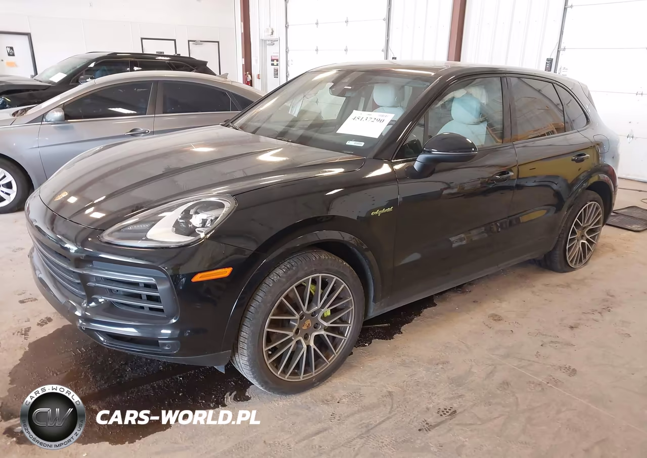 2023 Porsche Cayenne E-Hybrid Platinum Edition VIN:WP1AE2AY9PDA12784 - 2