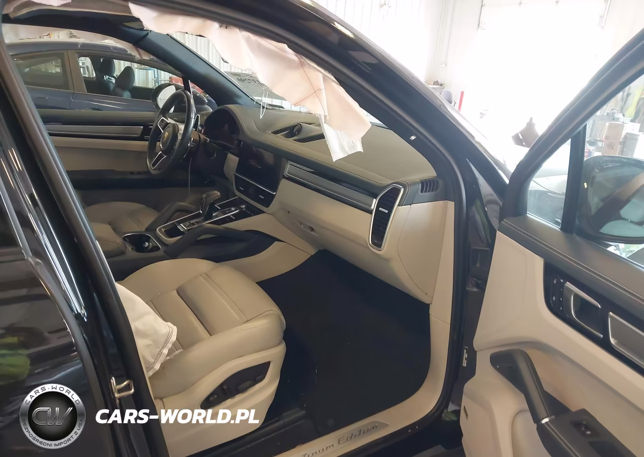 2023 Porsche Cayenne E-Hybrid Platinum Edition VIN:WP1AE2AY9PDA12784 - 5