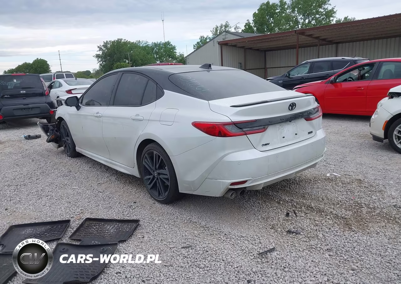 2026 Toyota Camry Xse VIN:4T1DAACK4TU211261 - 3