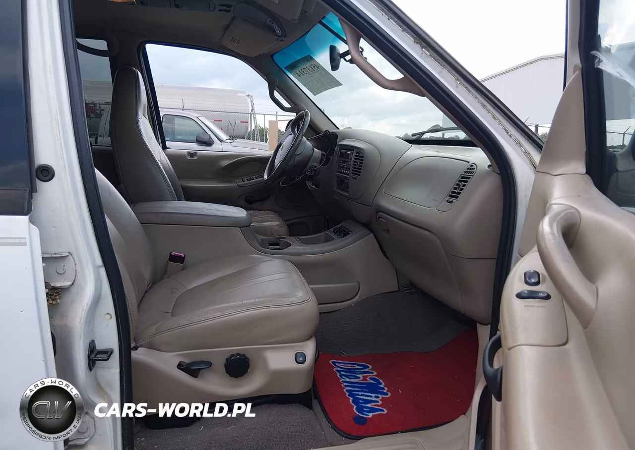 2000 Ford Expedition Eddie Bauer VIN:1FMRU17L6YLB05388 - 5