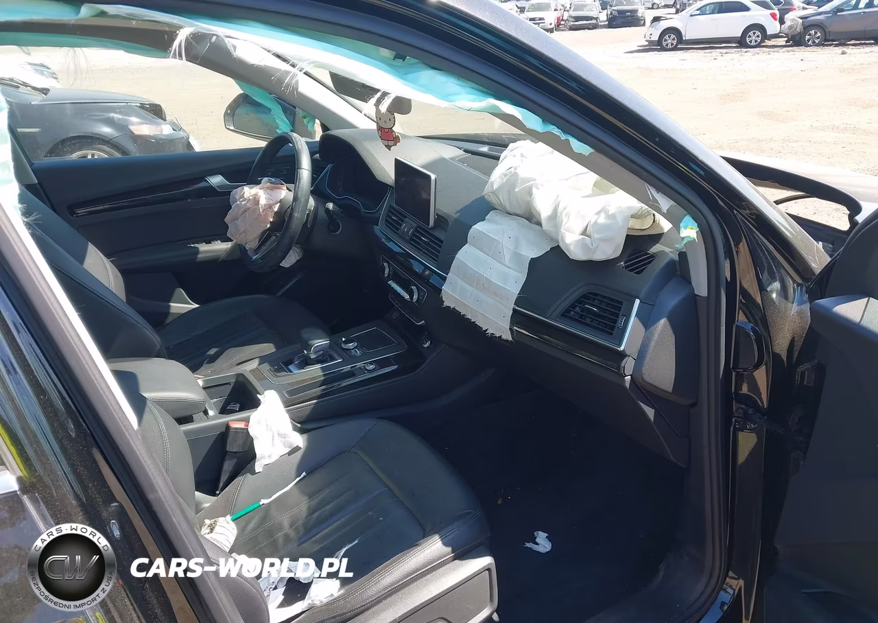 2019 Audi Q5 45 Premium VIN:WA1BNAFYXK2045333 - 5