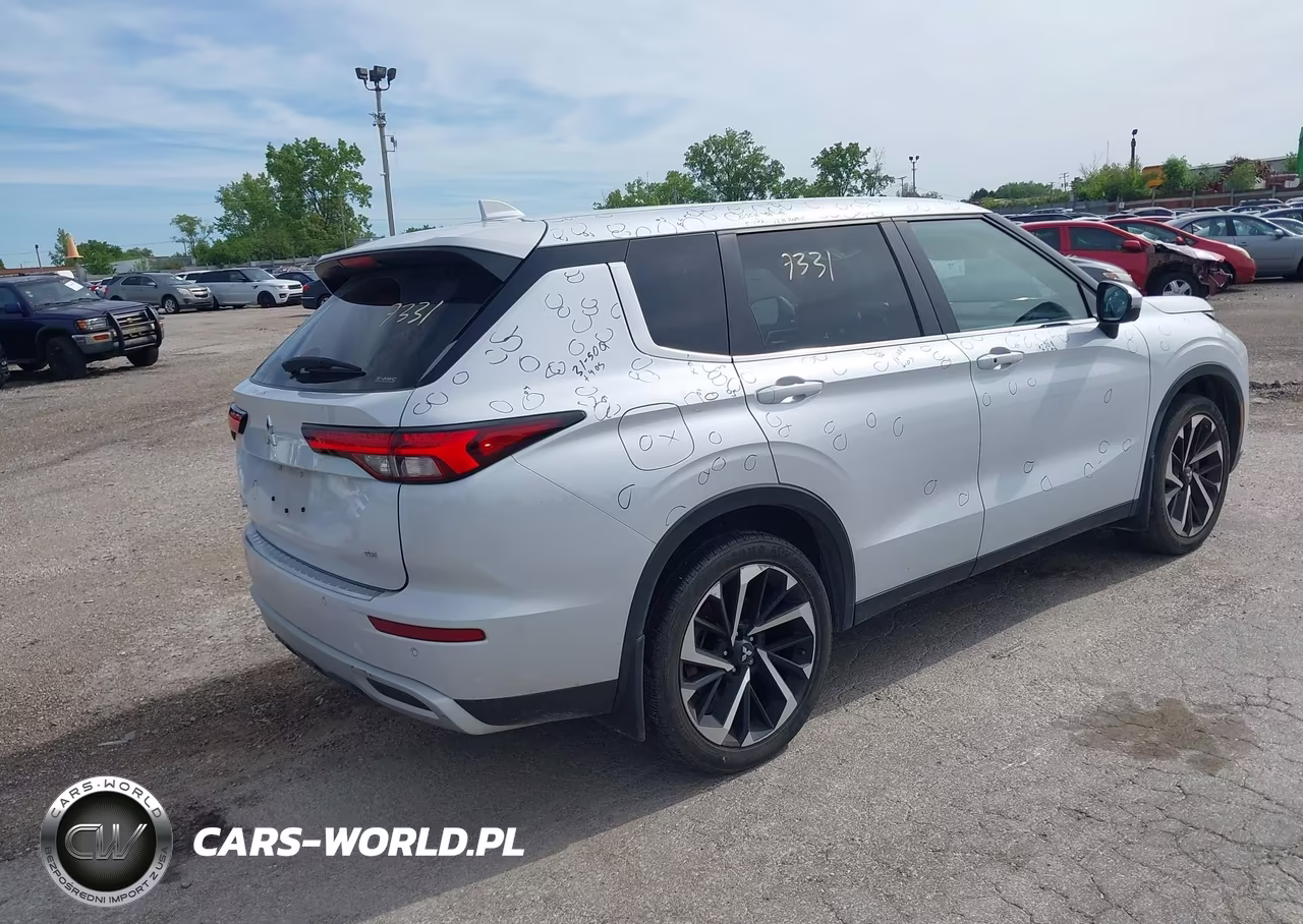 2023 Mitsubishi Outlander Se 2.5 S-Awc VIN:JA4J4UA82PZ055070 - 4