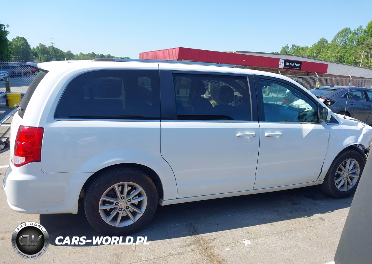 2018 Dodge Grand Caravan Sxt VIN:2C4RDGCG4JR297343 - 14