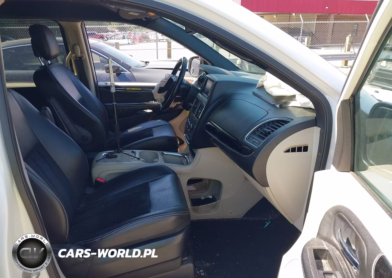 2018 Dodge Grand Caravan Sxt VIN:2C4RDGCG4JR297343 - 5