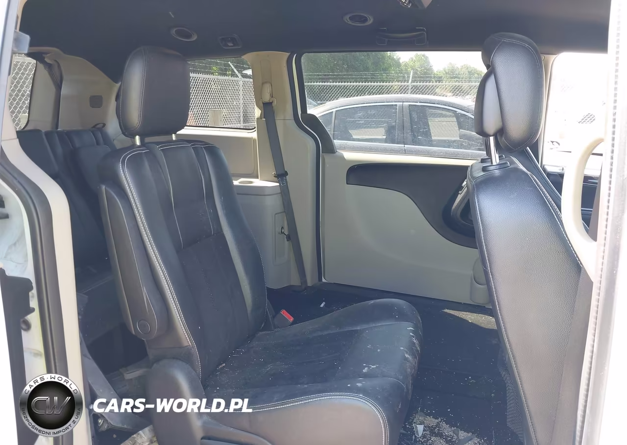2018 Dodge Grand Caravan Sxt VIN:2C4RDGCG4JR297343 - 8