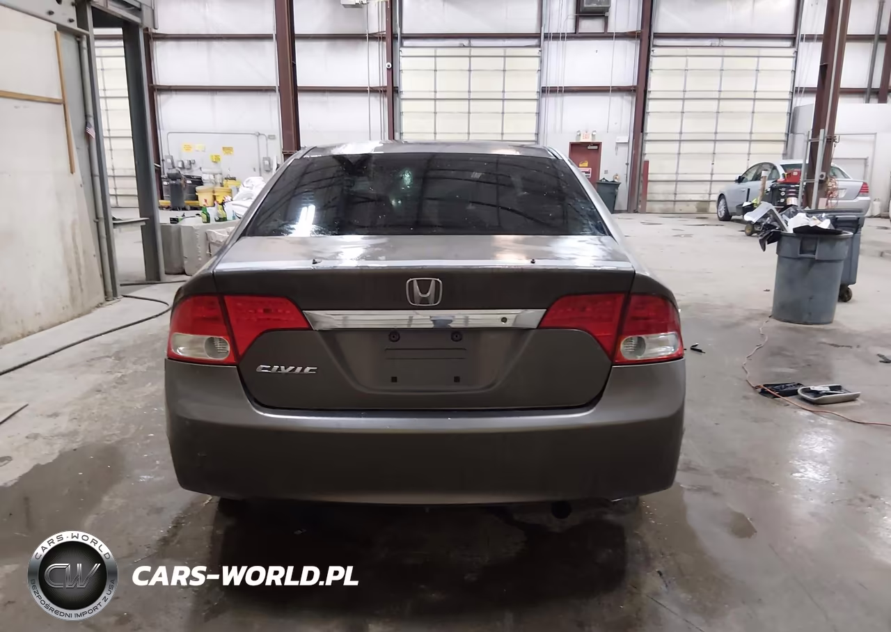 2010 Honda Civic Lx VIN:2HGFA1F58AH582217 - 16
