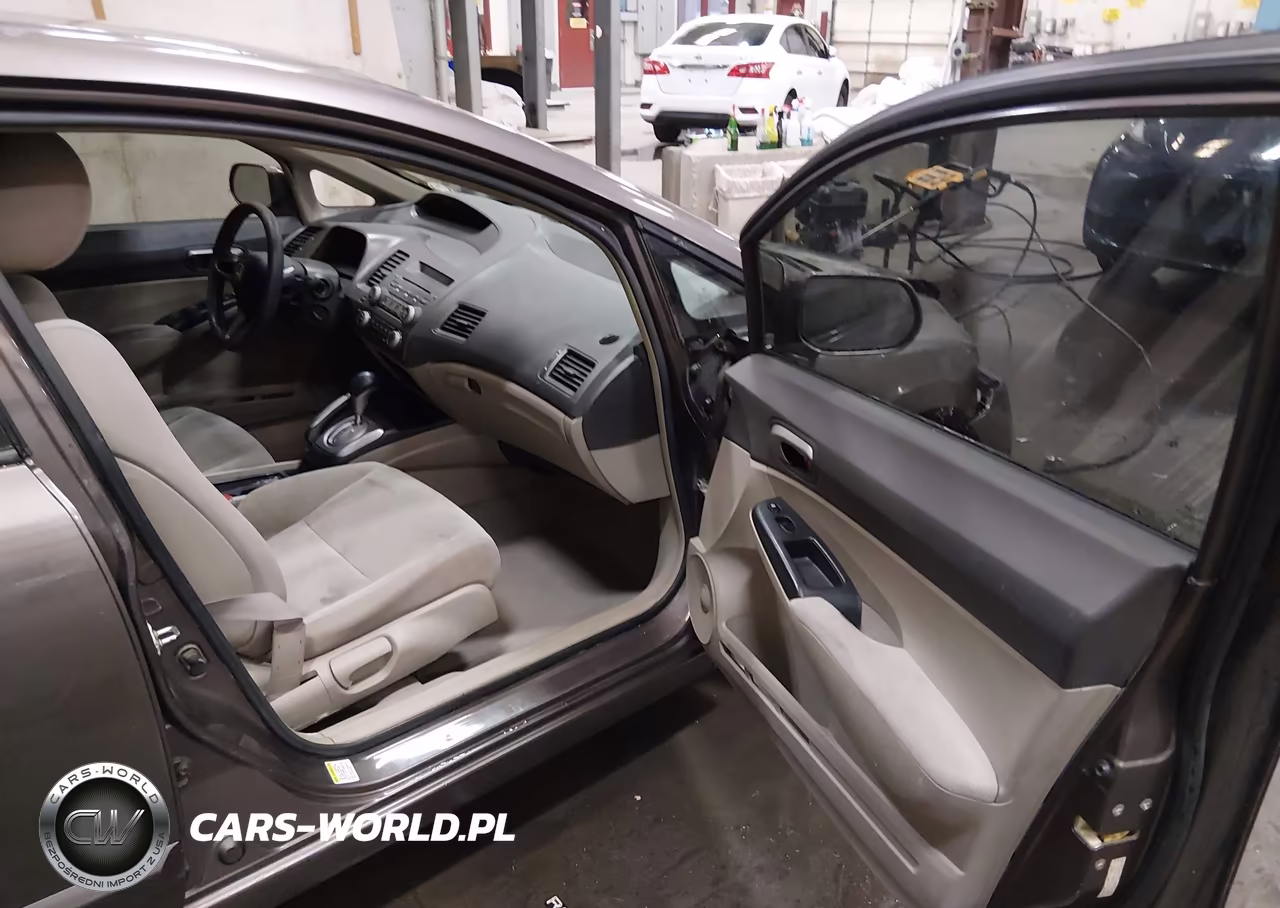 2010 Honda Civic Lx VIN:2HGFA1F58AH582217 - 5