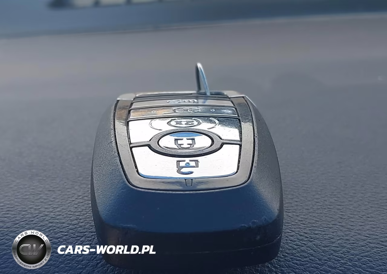 2020 Lincoln Corsair Standard VIN:5LMCJ1C95LUL30071 - 11