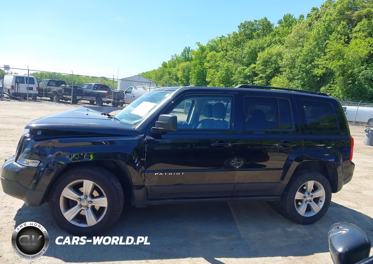 2016 Jeep Patriot Sport VIN:1C4NJRBB4GD598540 - 14