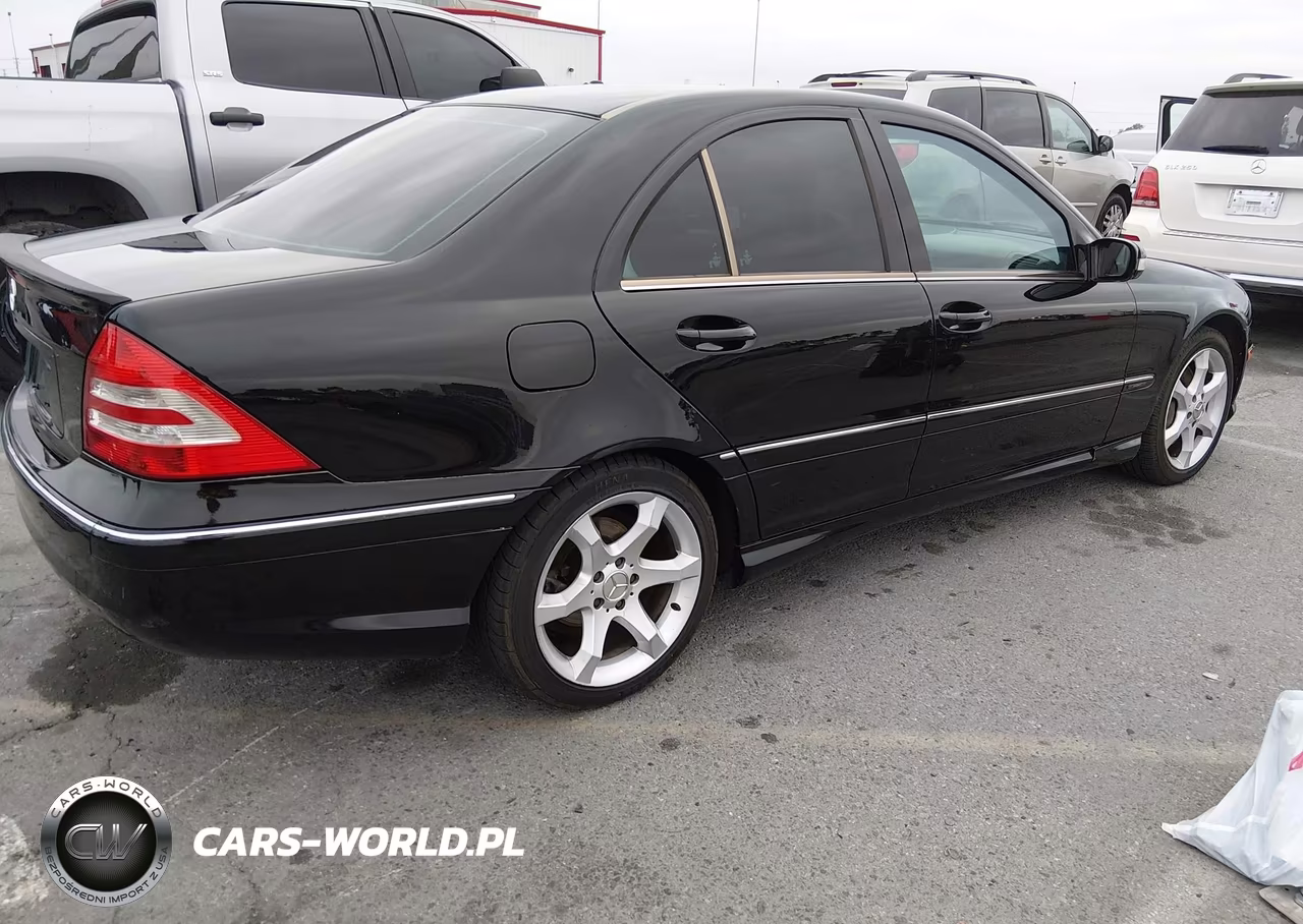2007 Mercedes-Benz C 230 Sport VIN:WDBRF52H07F929004 - 4