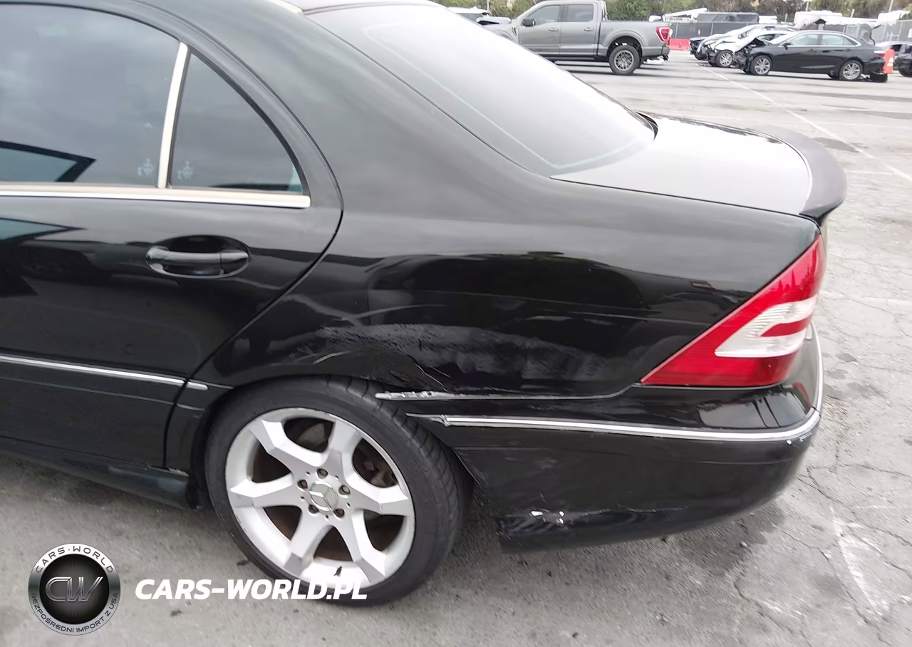 2007 Mercedes-Benz C 230 Sport VIN:WDBRF52H07F929004 - 6